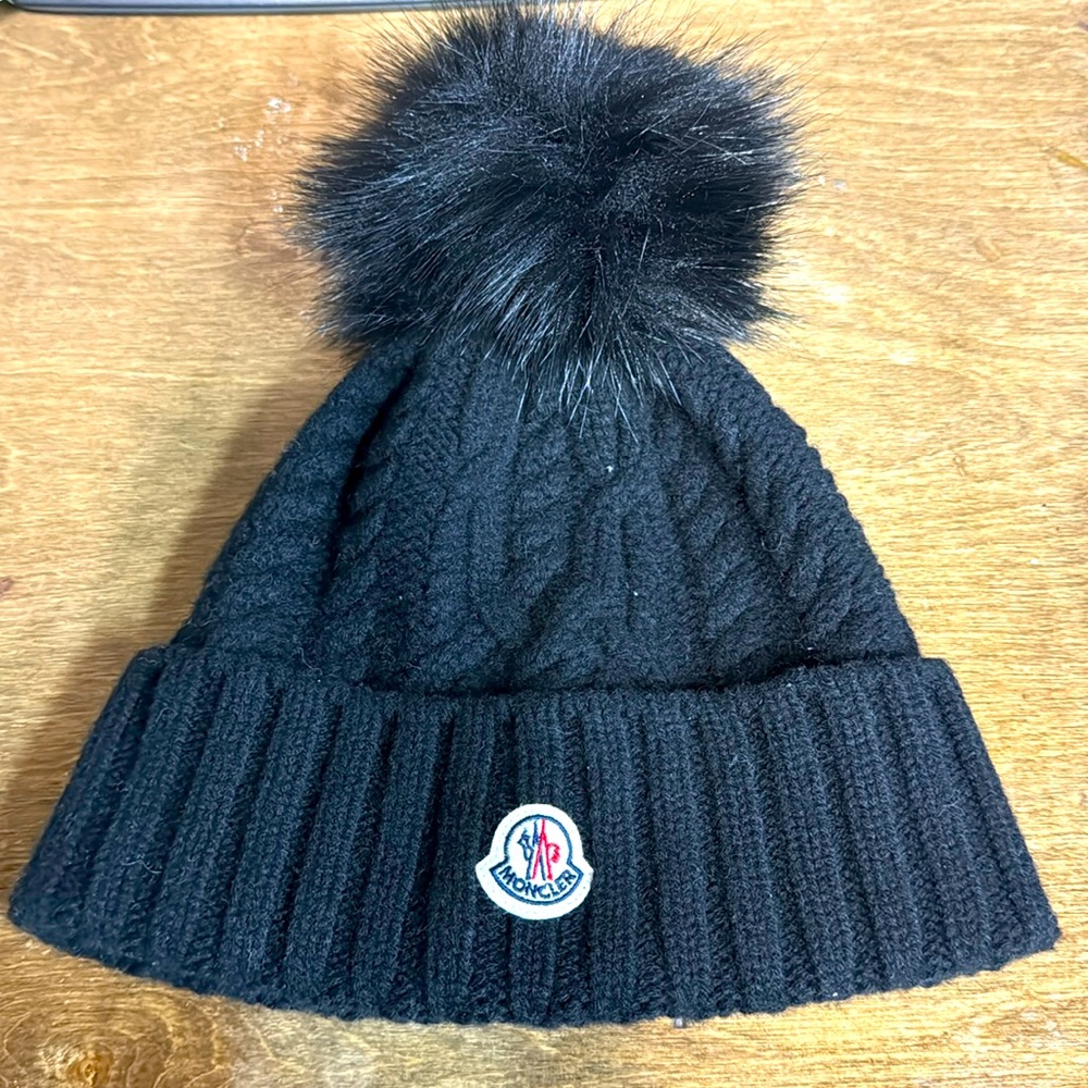 Moncler Ribbed Beanie